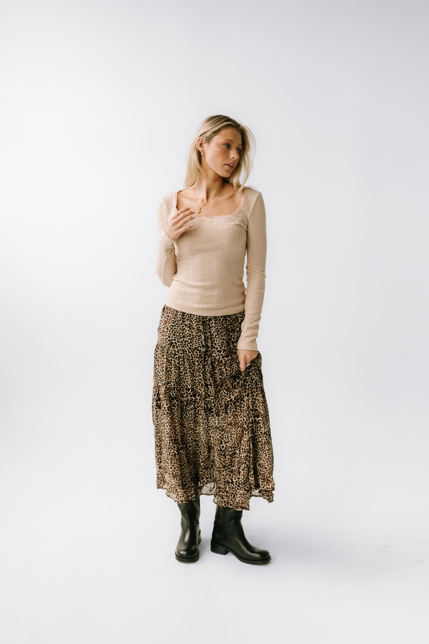 Andrea Knit Top in Taupe