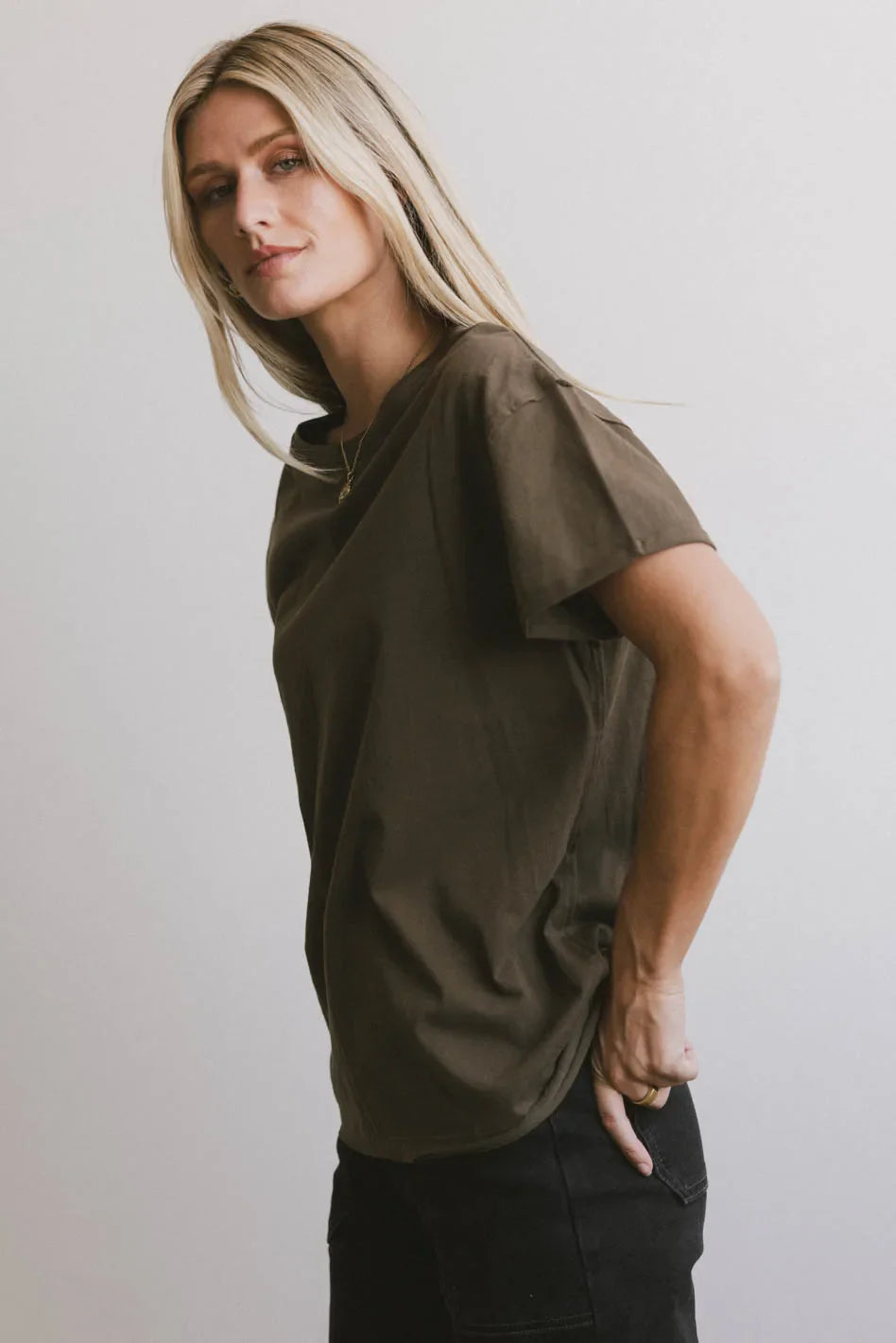 Gunner Basic Tee in Dark Olive - FINAL SALE