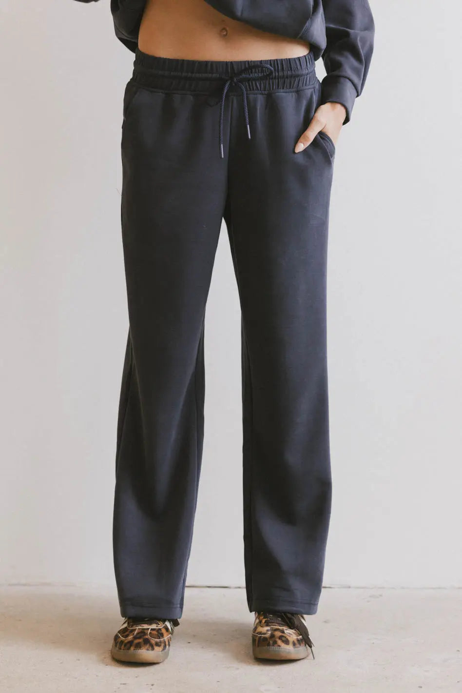 Flow State Pants in Navy - FINAL SALE