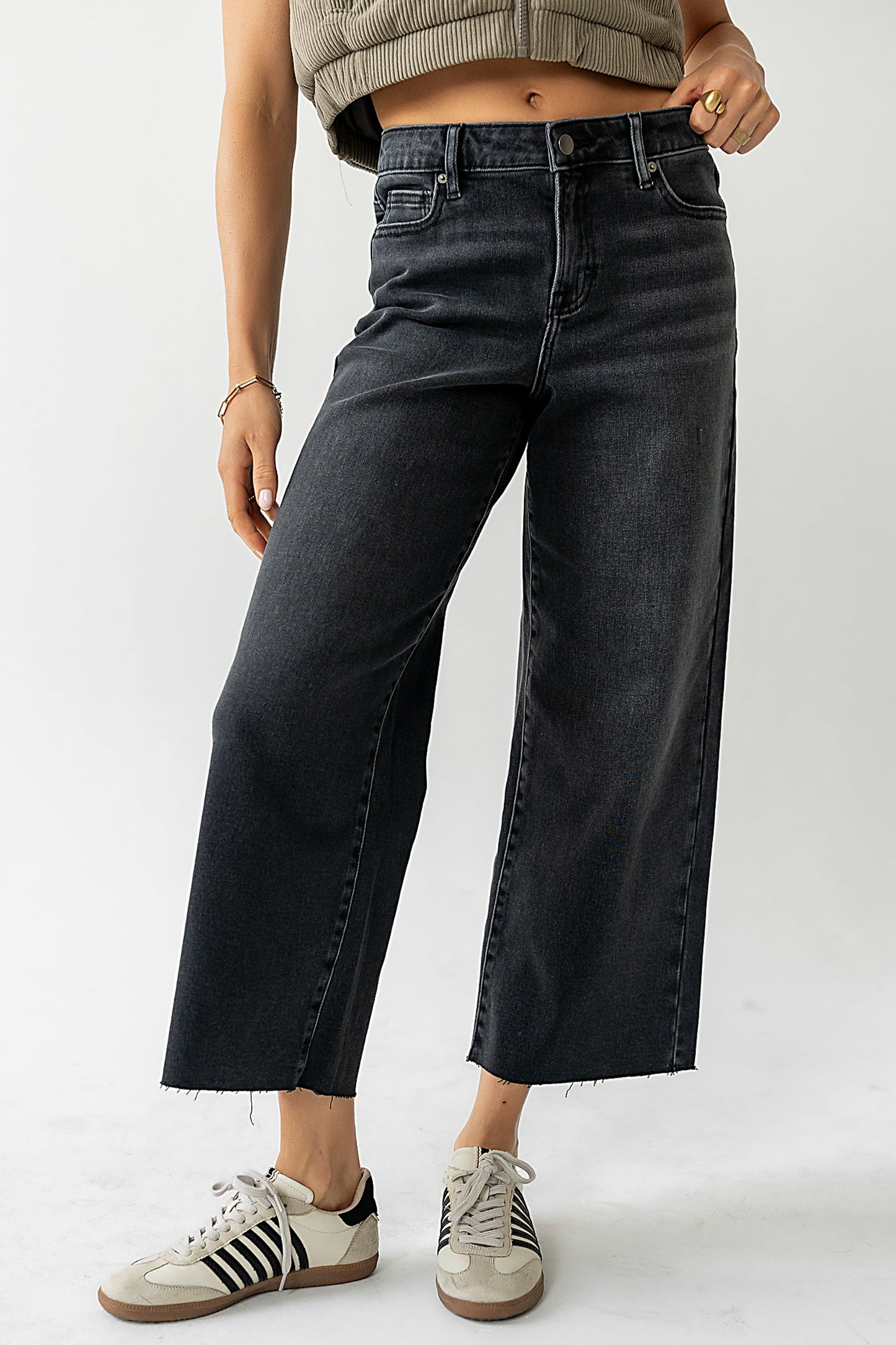 Colette Wide Leg Jeans in Faded Black
