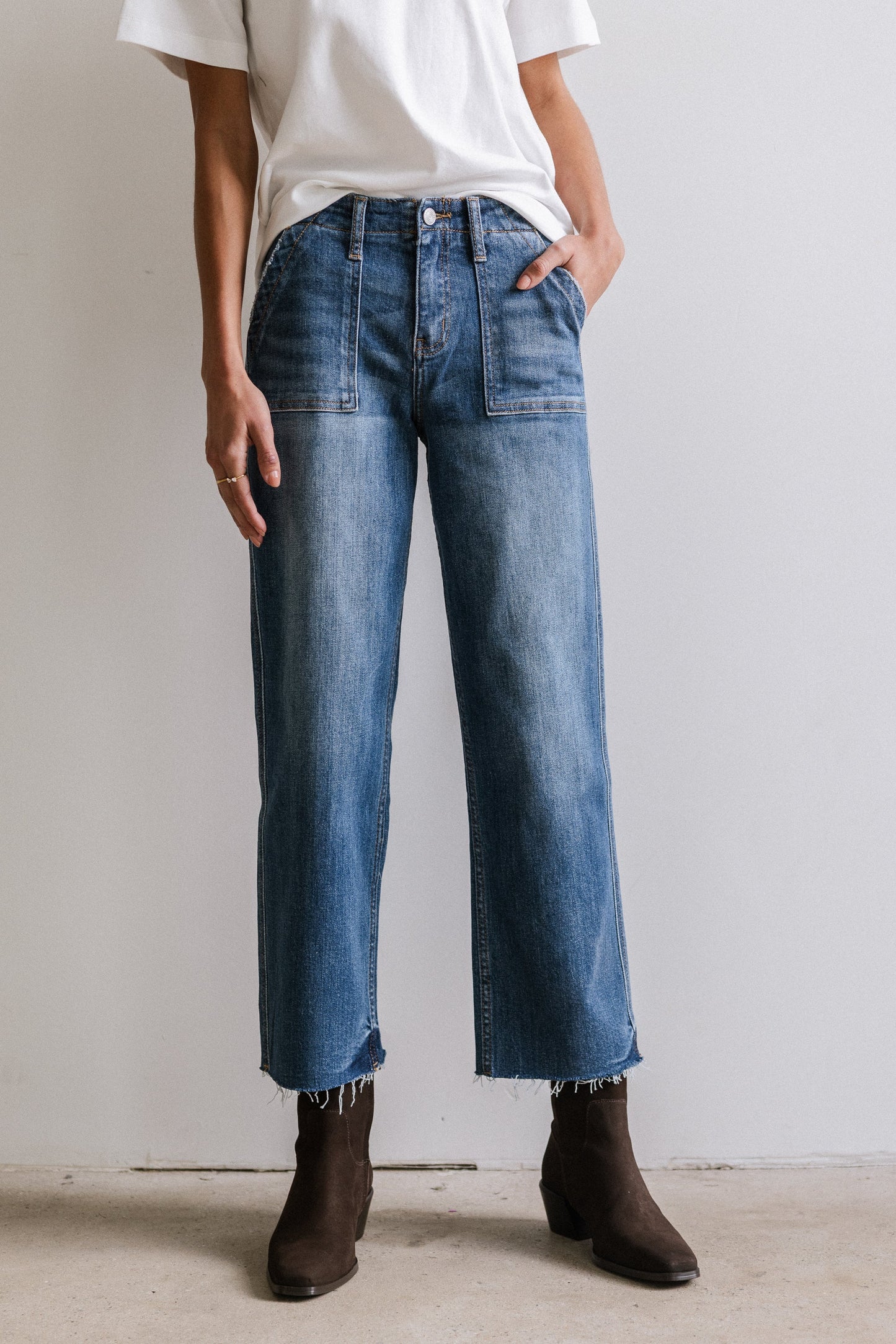 Eileen Cropped Straight Leg Jeans