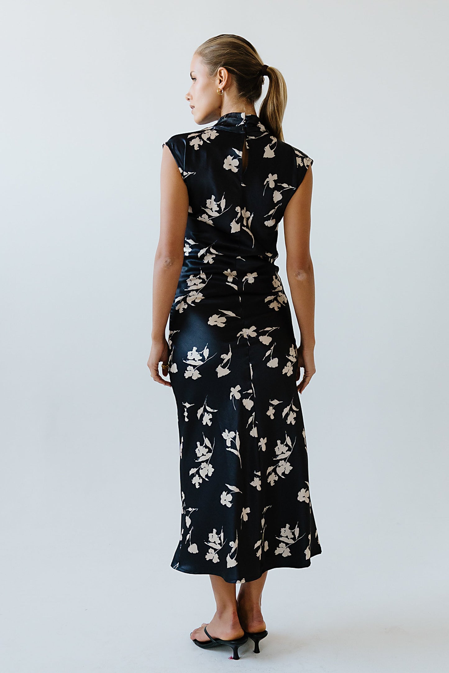 Carson Floral Maxi Dress in Black - FINAL SALE