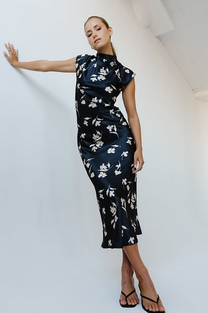 Carson Floral Maxi Dress in Black - FINAL SALE