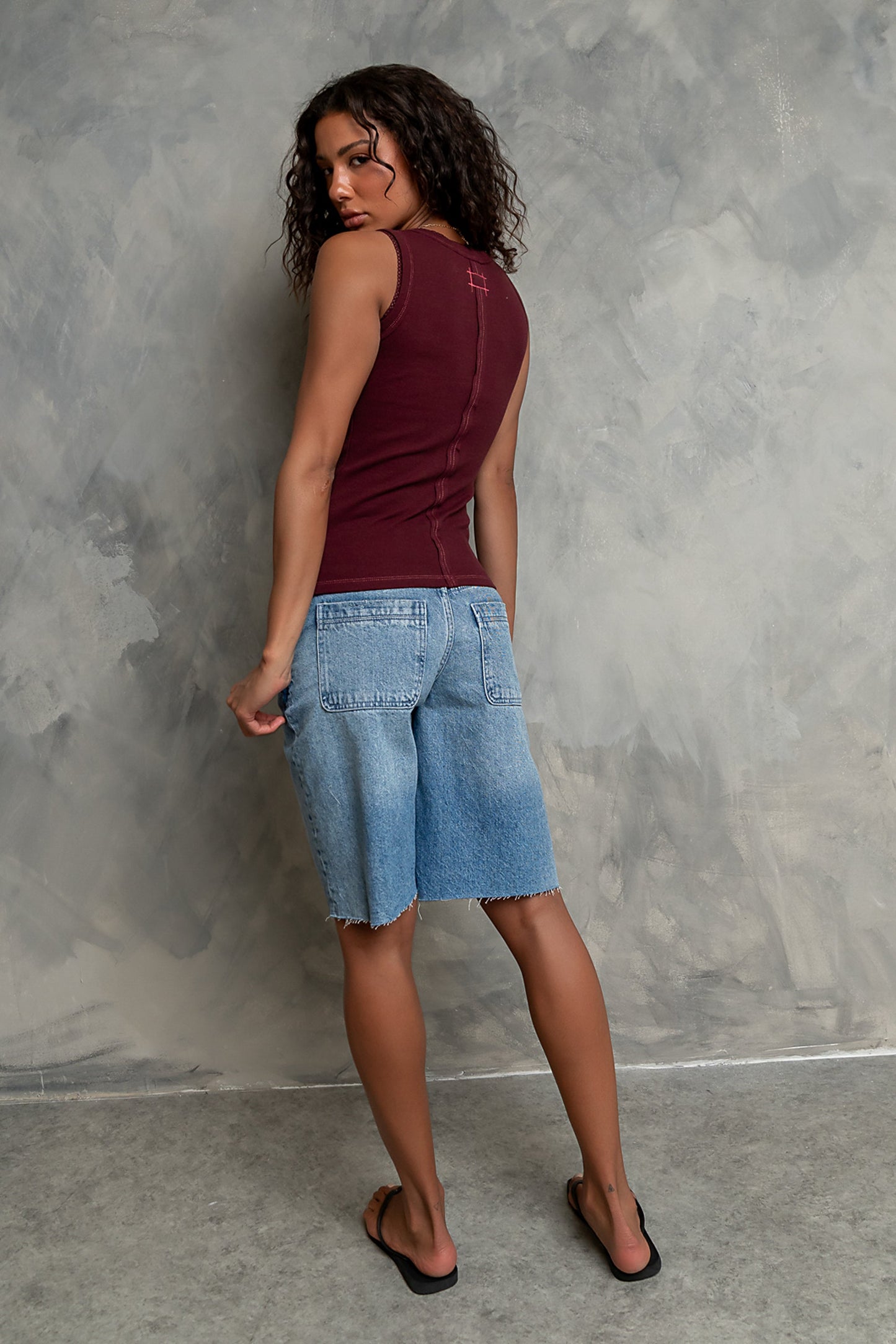 Daniella Ribbed Tank in Wine