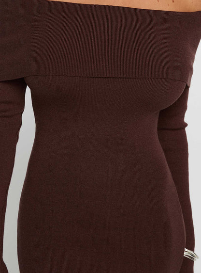 Celestara Long Sleeve Off Shoulder Maxi Dress Chocolate