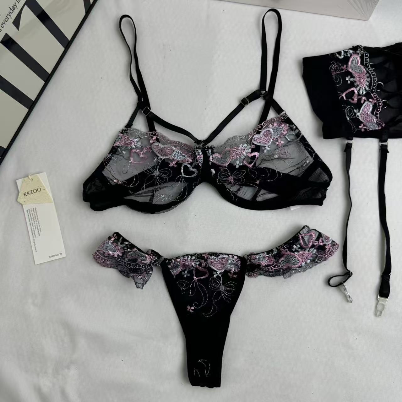 Embroidered Netting Three-Piece Set
